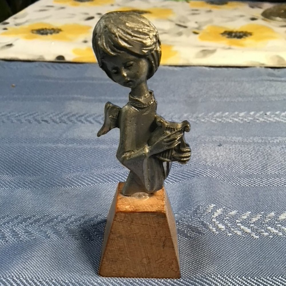 Vintage Peltro Cesellato a Mano Italy 3" Pewter Altar Boy Religious Figure Holy